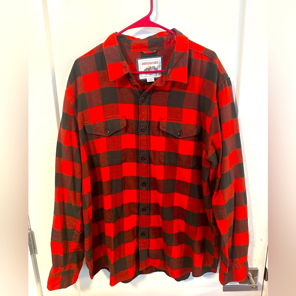 American Eagle Long Sleeve Plaid Shirt